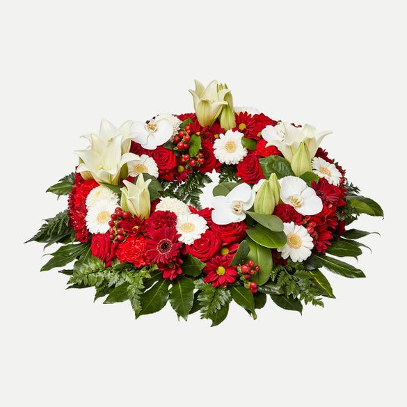 Rundpyntet krans i klassisk stil - rød og hvid